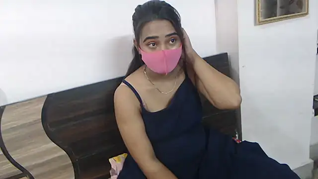 Snapshot of wildbabes chatting on 07/20/26, 08:33 wildbabes online show from 07/20/26, 08:33