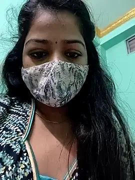 Monalisa Singh online show from 01/04/25, 11:54