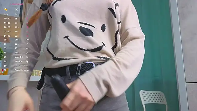 DonnaBurkee online show from 04/13/26, 05:35