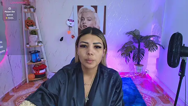 SALOOMEE   online show from 11/12/25, 11:10