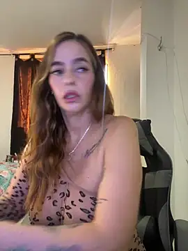 Snapshot of Alessandra_Schmoll chatting on 05/26/26, 03:30 Alessandra Schmoll online show from 05/26/26, 03:30