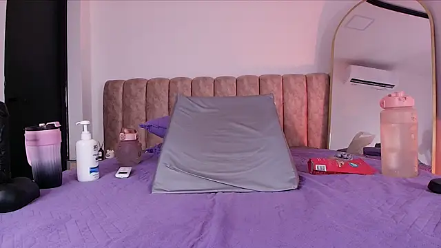 diane di online show from 01/08/26, 07:16