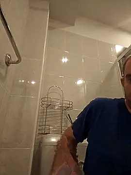 Snapshot of Jasmin32 chatting on 10/31/25, 08:26 Jasmin32 online show from 10/31/25, 08:26