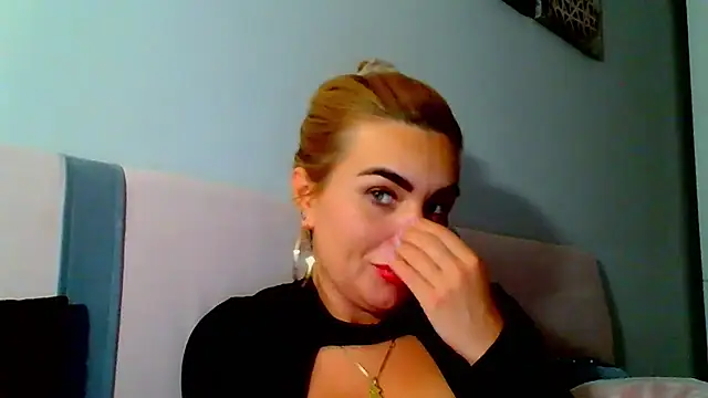 DESIREjenny online show from 12/10/24, 12:05