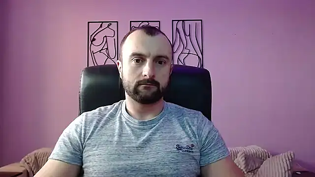 brindlefly6969 online show from 02/12/25, 11:29