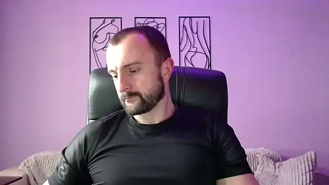 brindlefly6969 online show from 02/15/25, 11:39