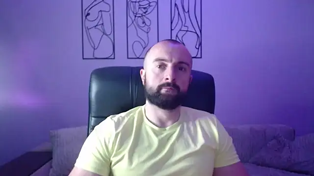 brindlefly6969 online show from 12/02/25, 11:48