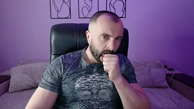 brindlefly6969 online show from 03/23/26, 11:47