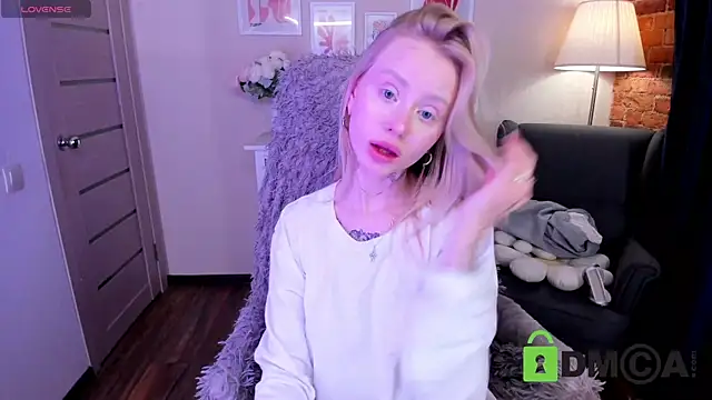 MalenaErnman online show from 01/20/25, 01:21