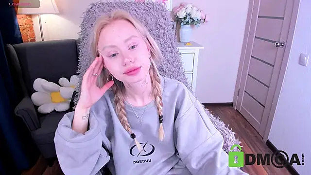 MalenaErnman online show from 03/02/25, 10:35