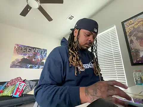 4EVAGLACIERS online show from 04/06/26, 09:27