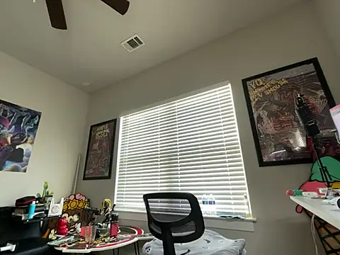 4EVAGLACIERS online show from 05/15/26, 02:57