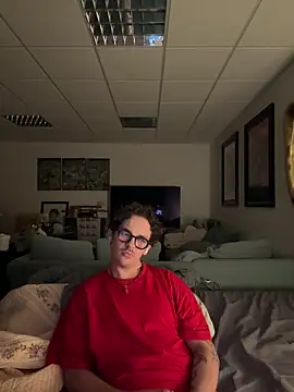 Snapshot of hardmecl chatting on 12/05/24, 09:17 hardmecl online show from 12/05/24, 09:17