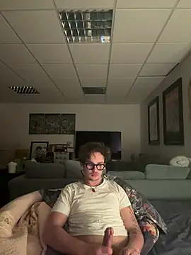 Snapshot of hardmecl chatting on 12/10/24, 09:54 hardmecl online show from 12/10/24, 09:54