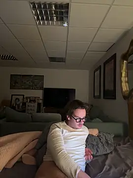 Snapshot of hardmecl chatting on 01/08/25, 09:44 hardmecl online show from 01/08/25, 09:44