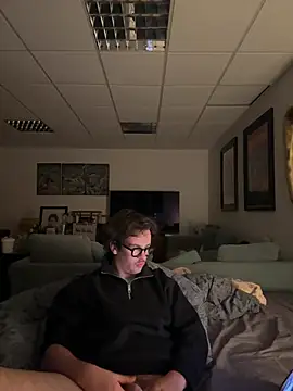 Snapshot of hardmecl chatting on 01/12/25, 08:14 hardmecl online show from 01/12/25, 08:14