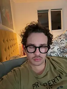 Snapshot of hardmecl chatting on 03/07/25, 09:17 hardmecl online show from 03/07/25, 09:17