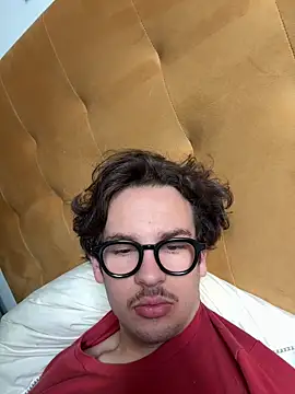 Snapshot of hardmecl chatting on 03/09/25, 10:41 hardmecl online show from 03/09/25, 10:41