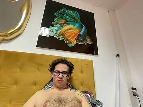 Snapshot of hardmecl chatting on 03/21/25, 06:18 hardmecl online show from 03/21/25, 06:18