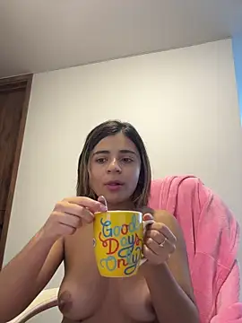 pamell col online show from 03/22/26, 03:15