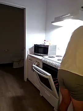 Iliketocooksquirt25 online show from 03/10/25, 07:42