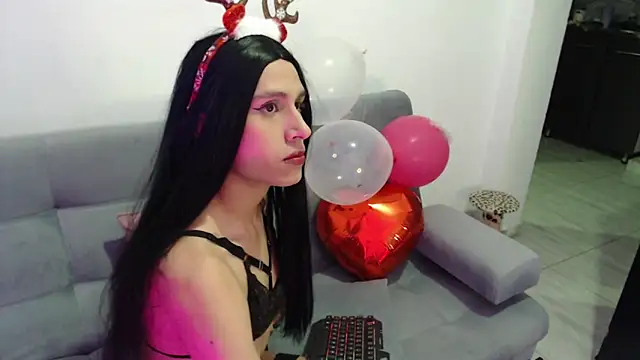 Ari-Hall online show from 12/15/24, 12:18