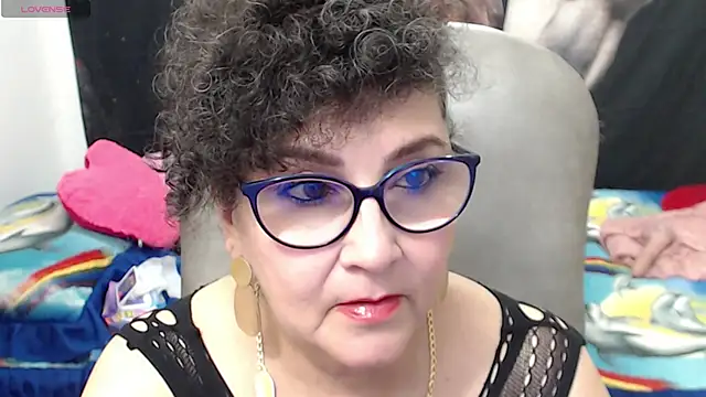 Snapshot of cataleya_mom chatting on 02/23/25, 08:28 cataleya mom online show from 02/23/25, 08:28