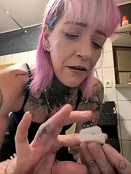 Micky Mouth online show from 11/27/25, 10:06