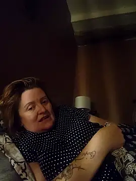 lady charlyne online show from 04/14/26, 07:09