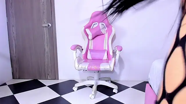 alexa pariss online show from 02/07/26, 06:06