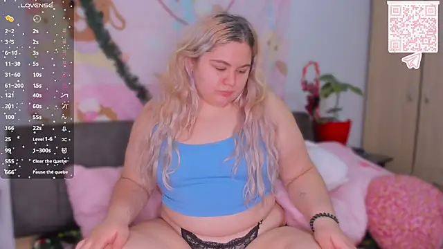 Freakcute  online show from 01/08/26, 03:58