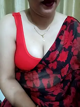 Snapshot of Priya_Boudi chatting on 12/25/24, 05:15 Priya Boudi online show from 12/25/24, 05:15