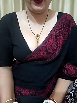 Snapshot of Priya_Boudi chatting on 01/12/25, 04:50 Priya Boudi online show from 01/12/25, 04:50