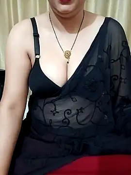 Snapshot of Priya_Boudi chatting on 01/16/25, 07:52 Priya Boudi online show from 01/16/25, 07:52