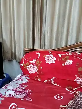 Snapshot of Priya_Boudi chatting on 01/18/25, 04:42 Priya Boudi online show from 01/18/25, 04:42