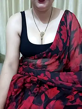 Snapshot of Priya_Boudi chatting on 01/20/25, 05:27 Priya Boudi online show from 01/20/25, 05:27