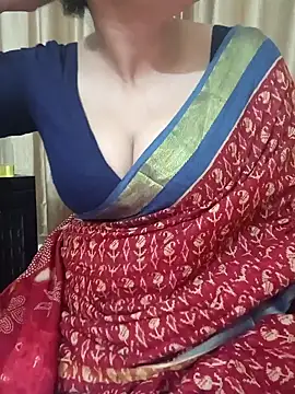 Snapshot of Priya_Boudi chatting on 01/26/25, 05:23 Priya Boudi online show from 01/26/25, 05:23