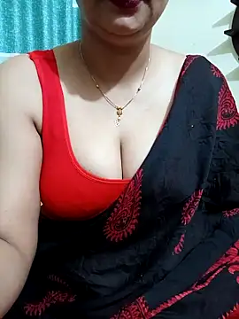 Snapshot of Priya_Boudi chatting on 03/19/25, 04:02 Priya Boudi online show from 03/19/25, 04:02