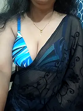 Snapshot of Priya_Boudi chatting on 09/23/25, 06:11 Priya Boudi online show from 09/23/25, 06:11