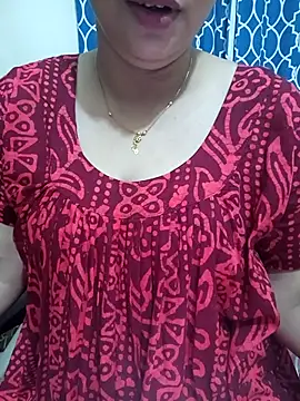 Snapshot of Priya_Boudi chatting on 09/24/25, 06:22 Priya Boudi online show from 09/24/25, 06:22