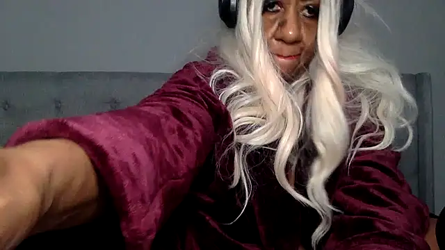 BreanaDivine online show from 12/19/24, 03:30