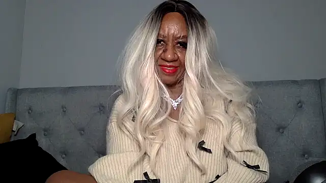 BreanaDivine online show from 12/21/24, 01:58