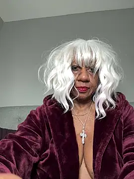 BreanaDivine online show from 02/06/25, 12:54