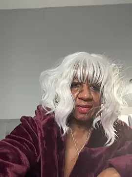 BreanaDivine online show from 02/22/25, 09:59