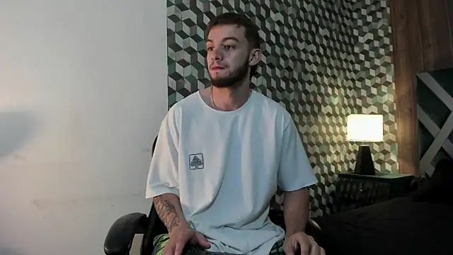 Michael magno online show from 02/03/25, 10:47