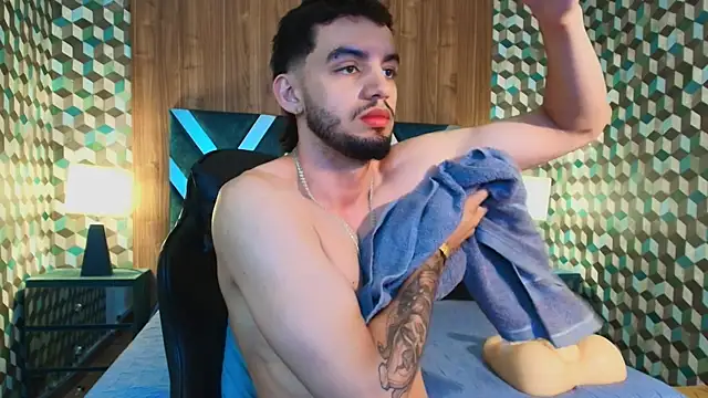 Michael magno online show from 10/31/25, 10:00