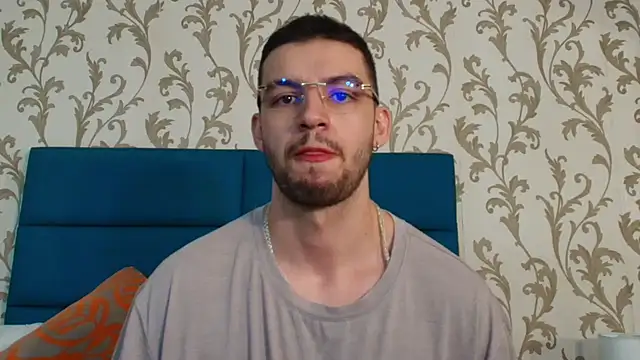 Michael magno online show from 02/05/26, 04:00