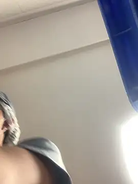Enzo Thomas online show from 10/24/25, 11:23