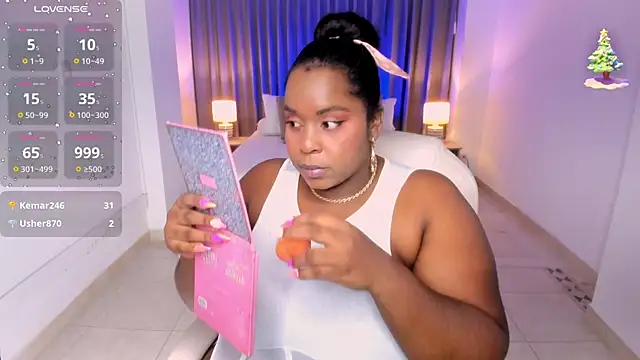 Snapshot of Rebeka_spencer chatting on 01/15/25, 06:22 Rebeka spencer online show from 01/15/25, 06:22