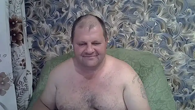 Snapshot of Nilola6 chatting on 06/03/26, 02:33 Nilola6 online show from 06/03/26, 02:33